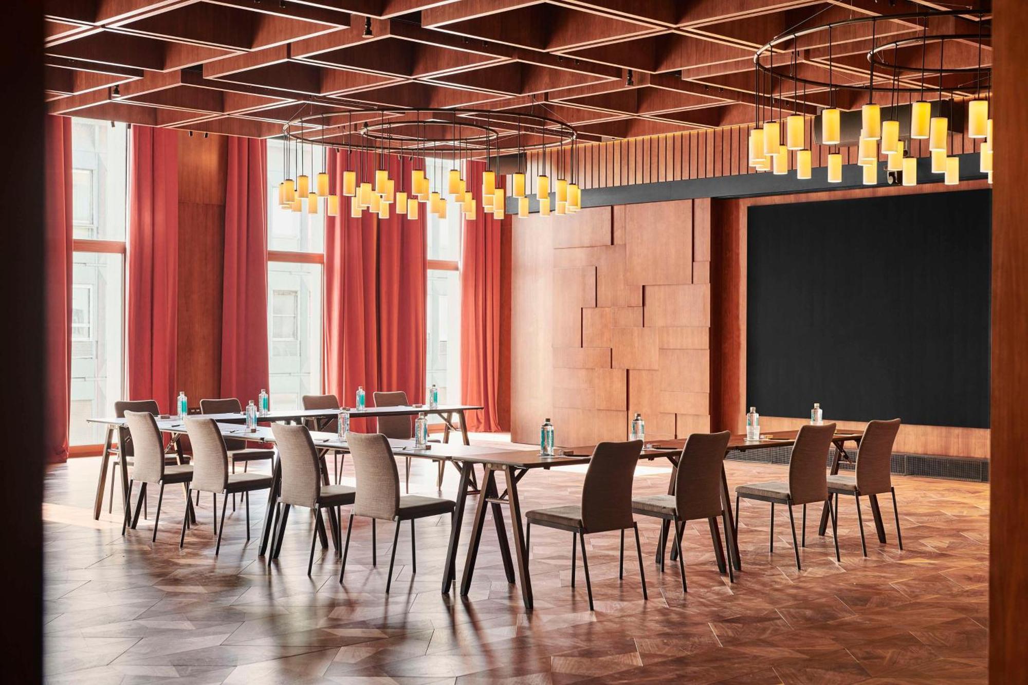 Thompson Madrid, By Hyatt Hotel Kültér fotó